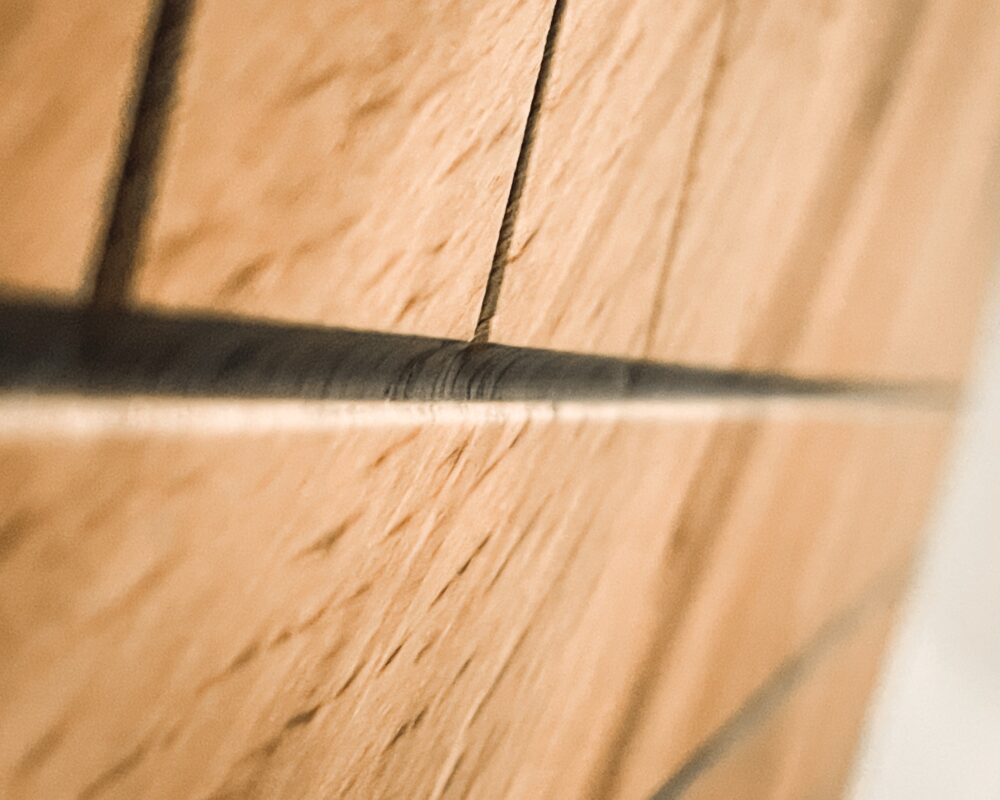sw_detail_2-1.jpg יחידת קיר לטלוויזיה פסים אלקסון שחור – עיצוב מודרני – תמונה 10