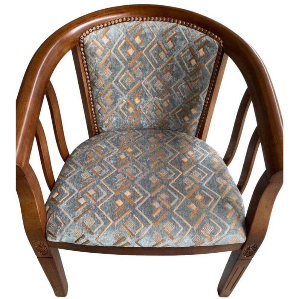 wooden-chair-with-armrests-7400-2-1-2000x2000-1.jpg כסא בסגנון קלאסי 7400-3 לעיצוב הבית, איכותי ונוח - כסא בר יוקרתי ונוח – תמונה 1